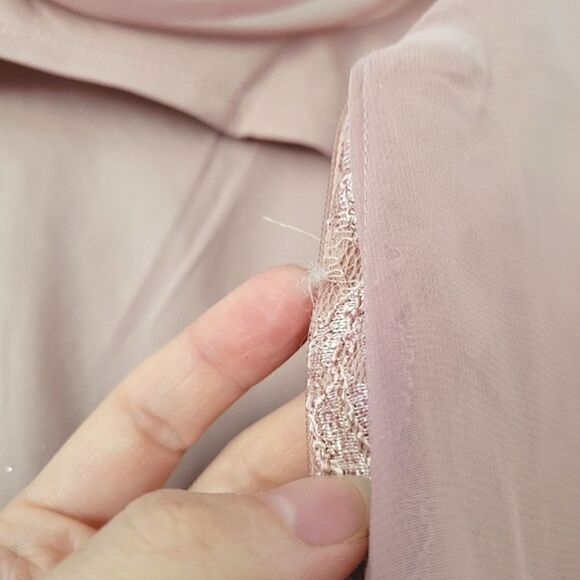 Jessica Howard Glitter Lace Sheath Dress with Attached Capelet Pink 6 - Picture 5 of 11